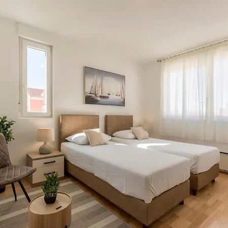 Split Central Apartment,Free Private Parking * ספליט